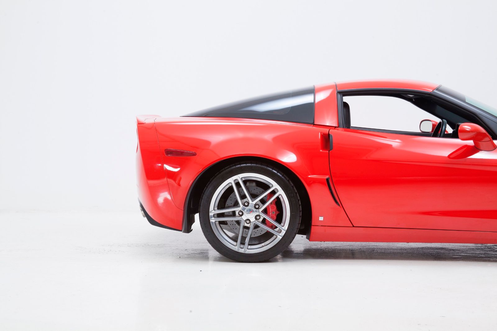 2007 Chevrolet Corvette Z06 In Victory Red! 6speed, Ls7 V8! Must See