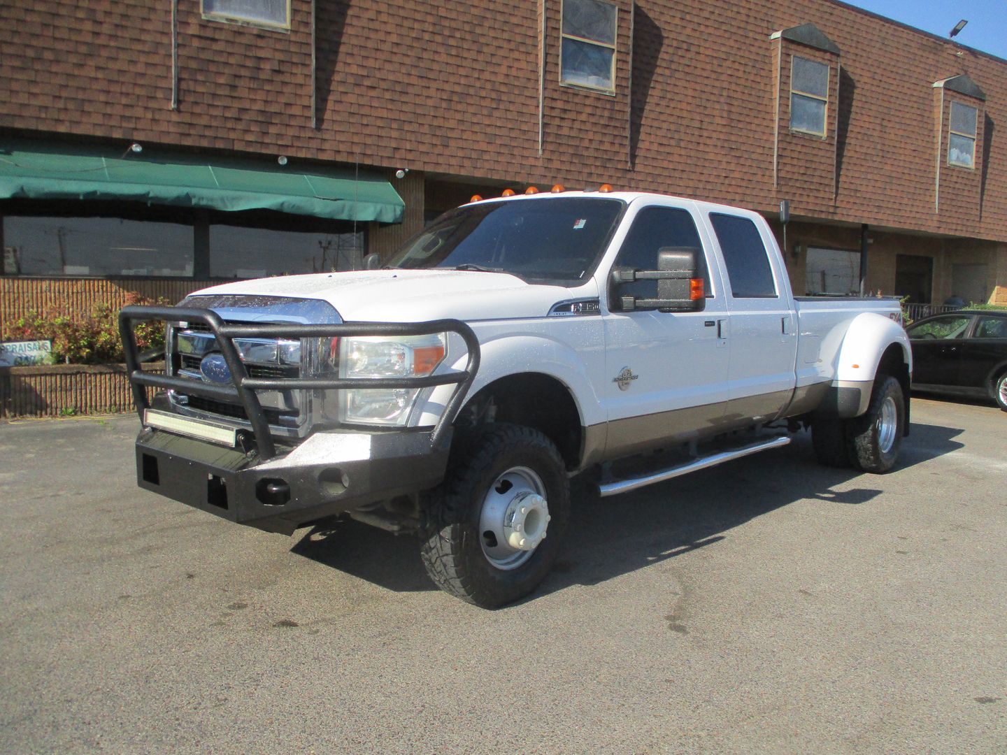2014 Ford F-350 Super Duty Lariat Crew Cab LB 4WD