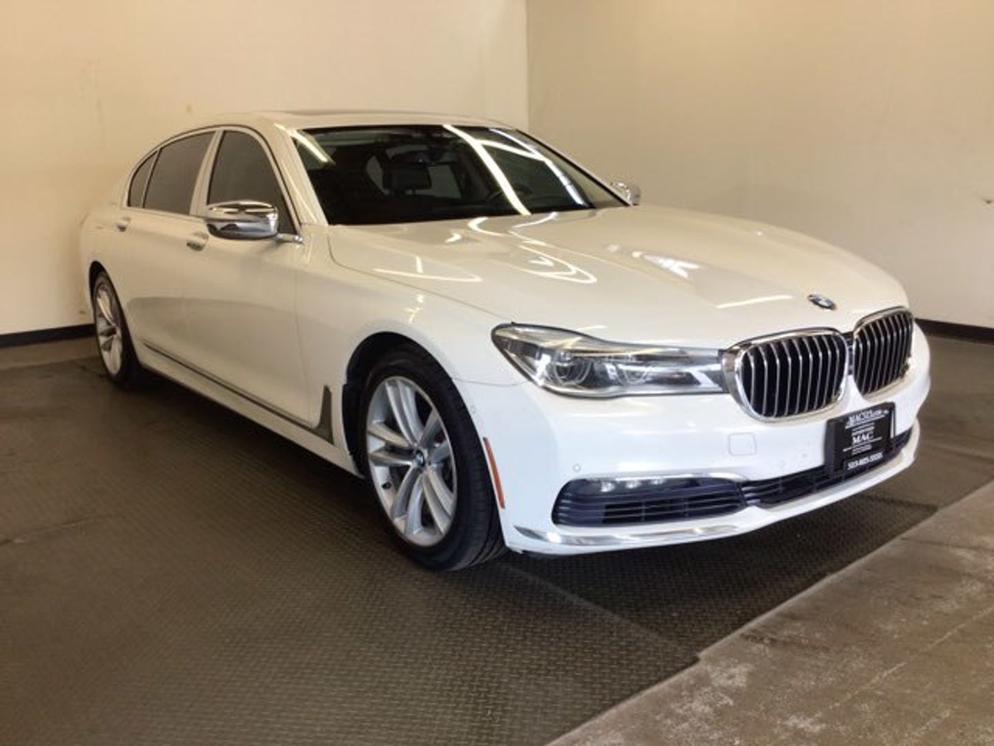 White 2016 BMW 7 Series Sedan All-Wheel Drive Automatic