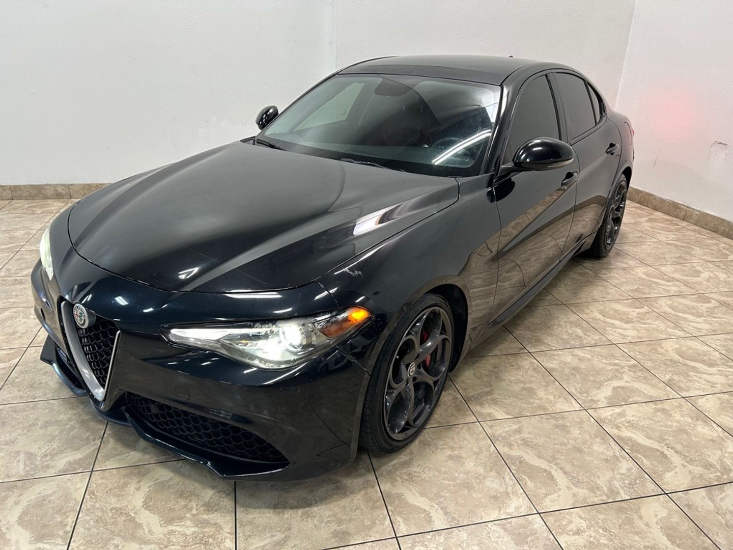 2017 Alfa Romeo Giulia Ti RWD