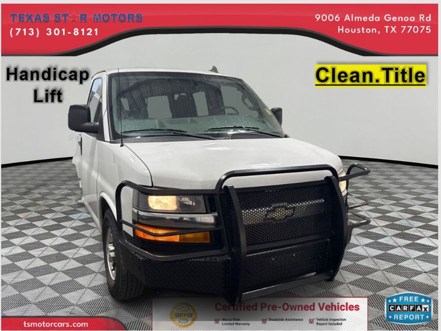 White 2017 Chevrolet Express 3500 LT Extended RWD Van Rear-Wheel Drive Automatic