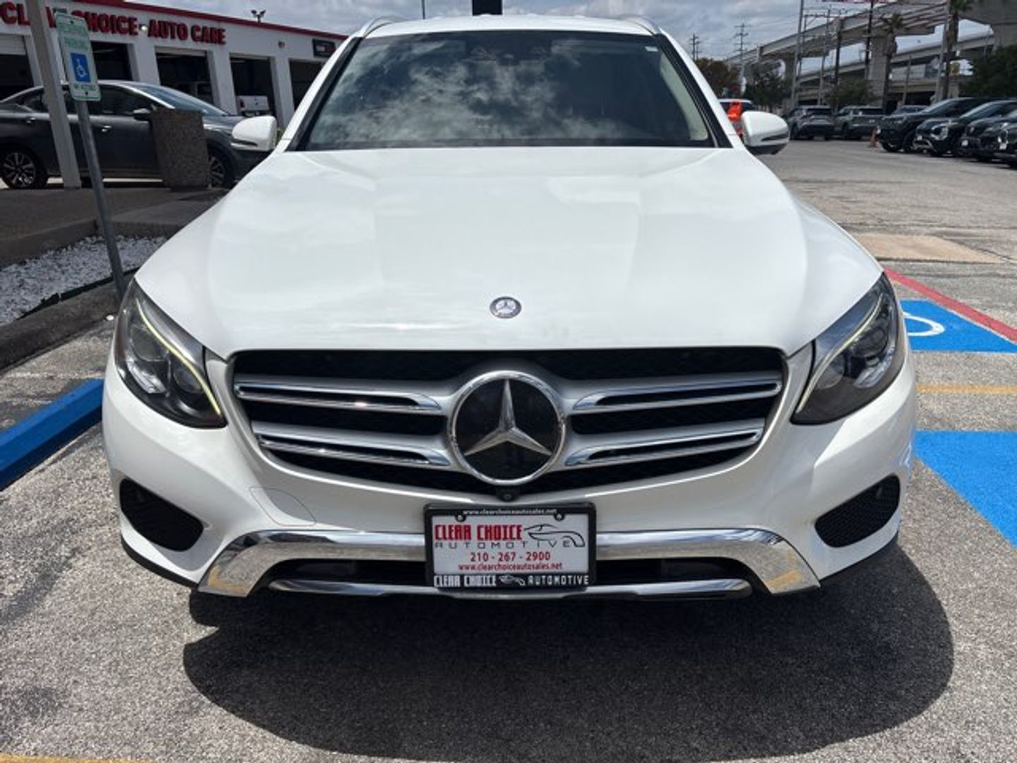 View vehicle photo 2