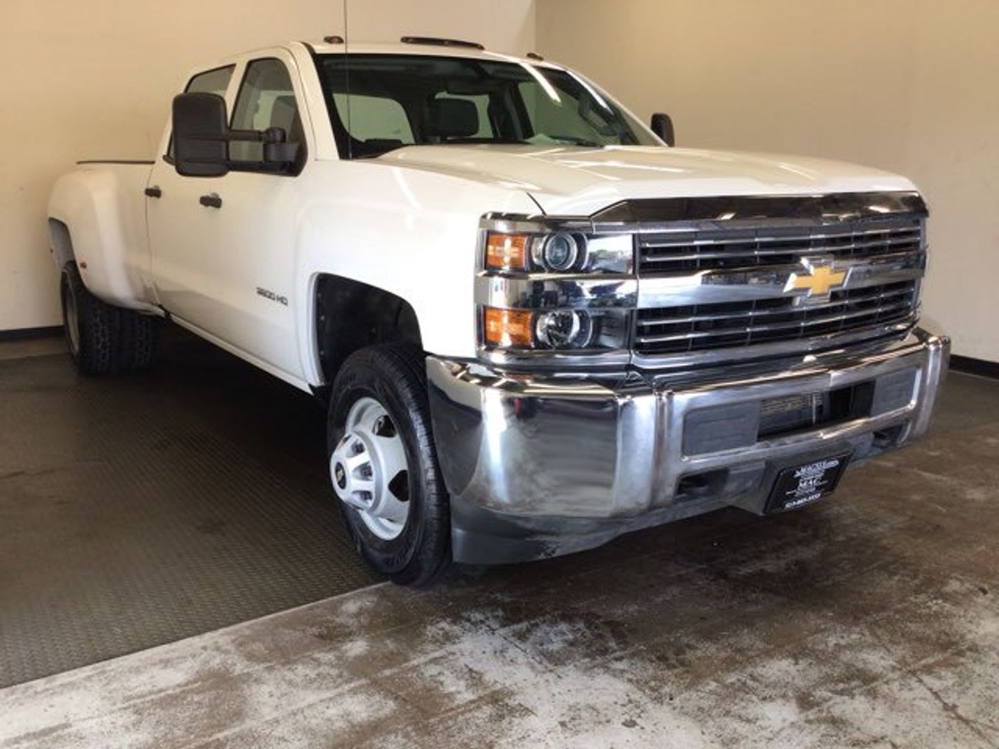 [GAZ] Summit White 2018 Chevrolet Silverado 3500HD Pickup Truck Four-Wheel Drive Automatic