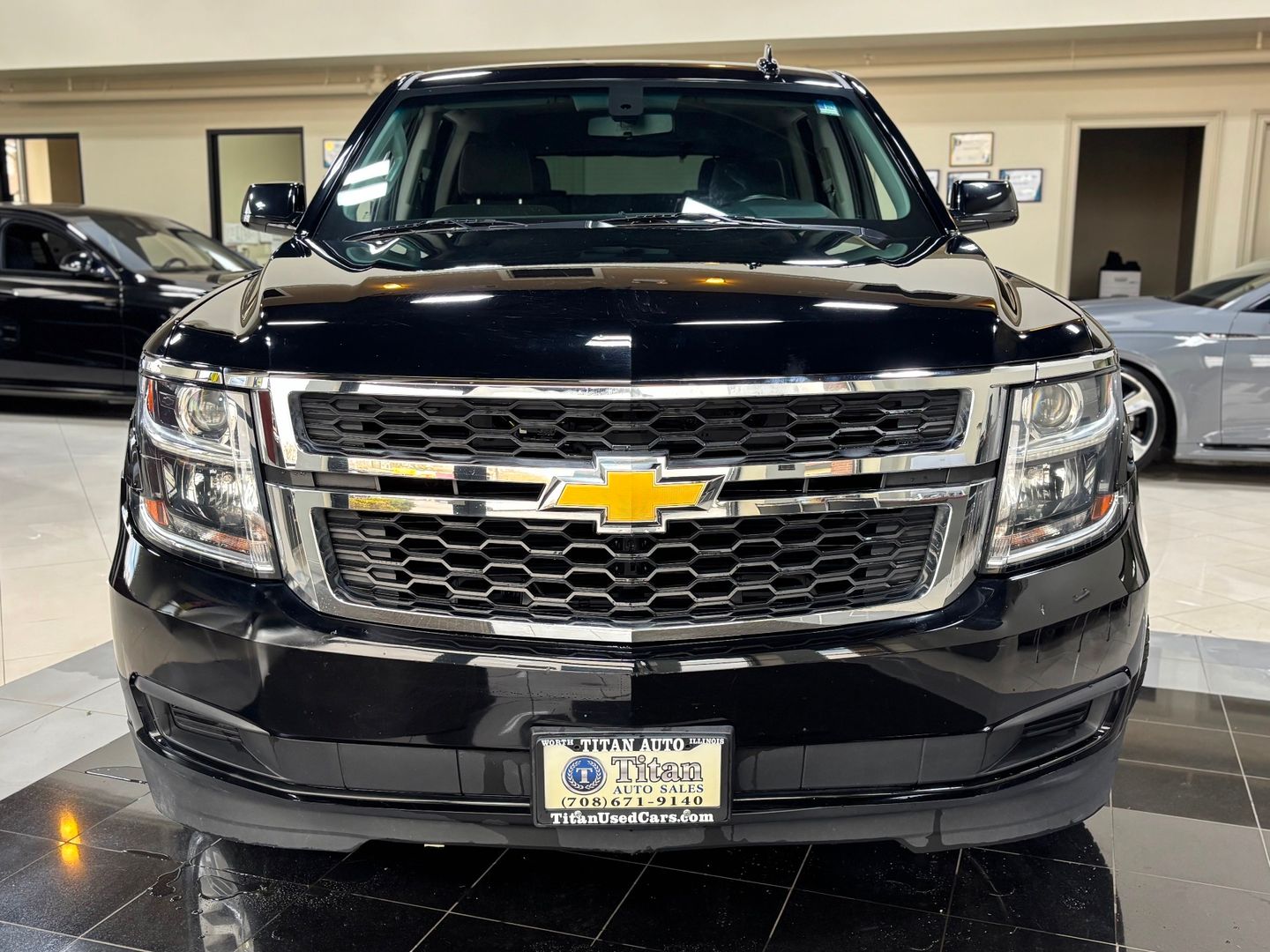 View vehicle photo 5