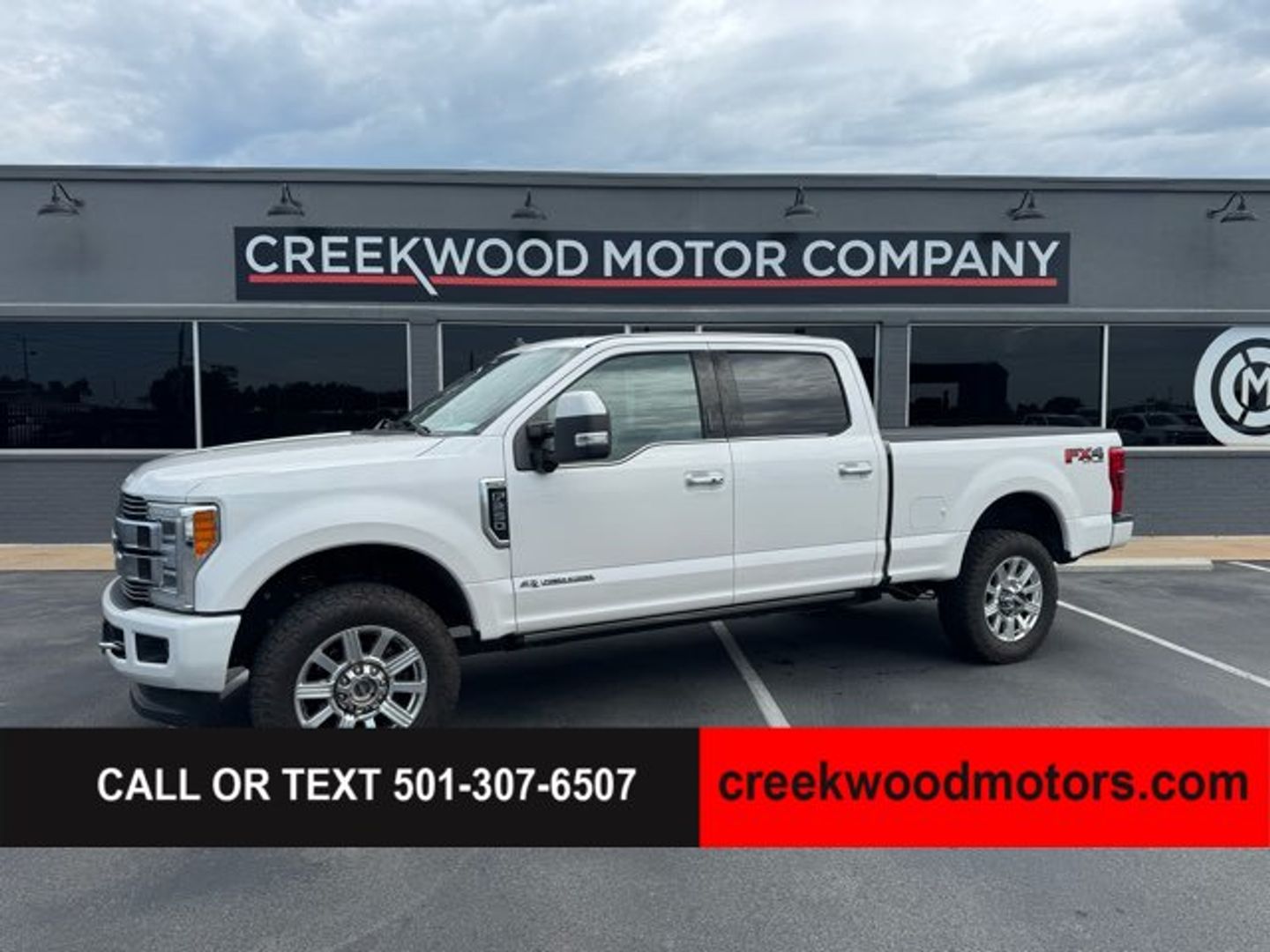 [UG] White Platinum Metallic Tri-Coat 2019 Ford F-250 Super Duty Pickup Truck Four-Wheel Drive Automatic
