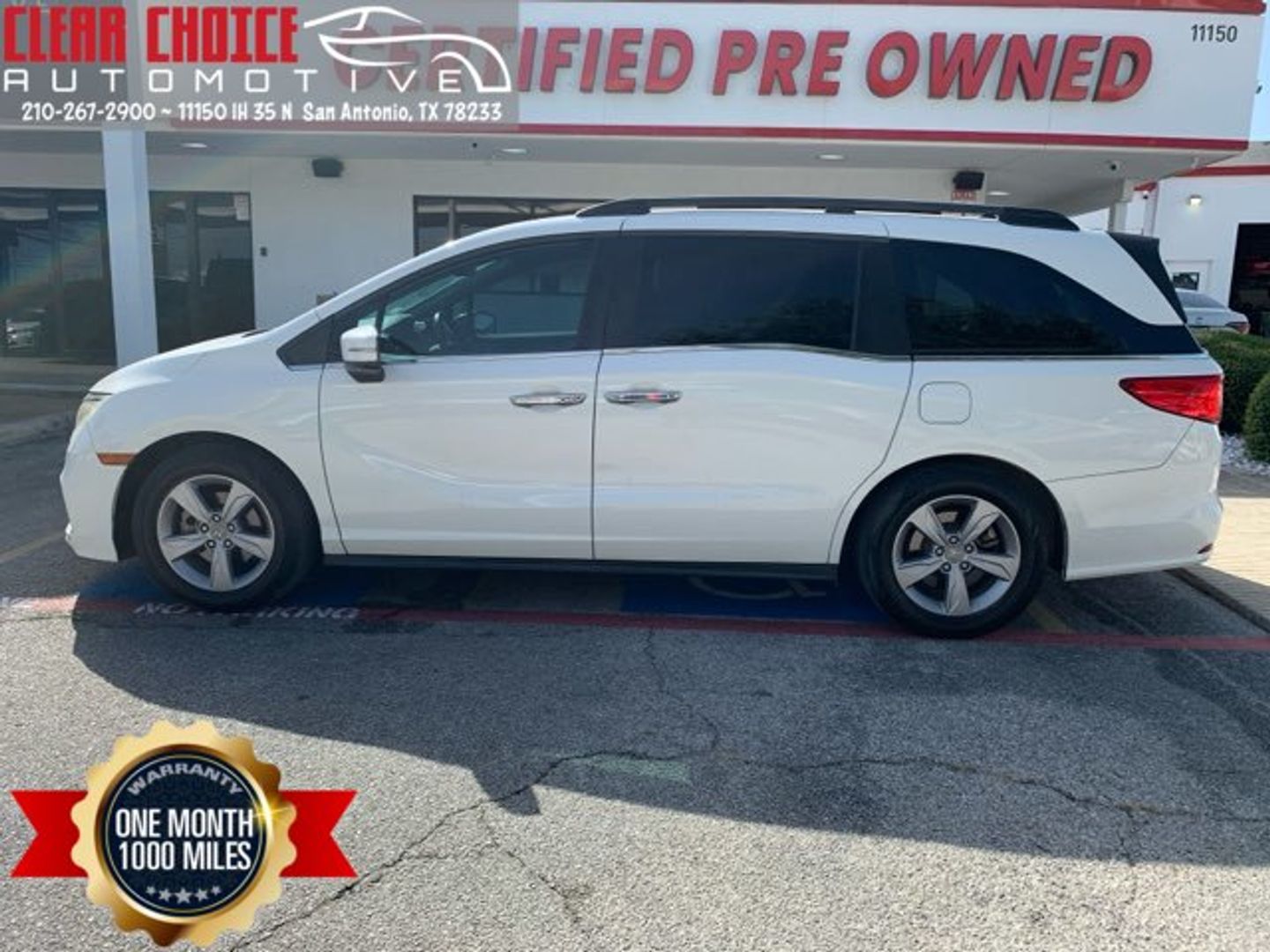 White Diamond Pearl 2019 Honda Odyssey Minivan Front-Wheel Drive Automatic