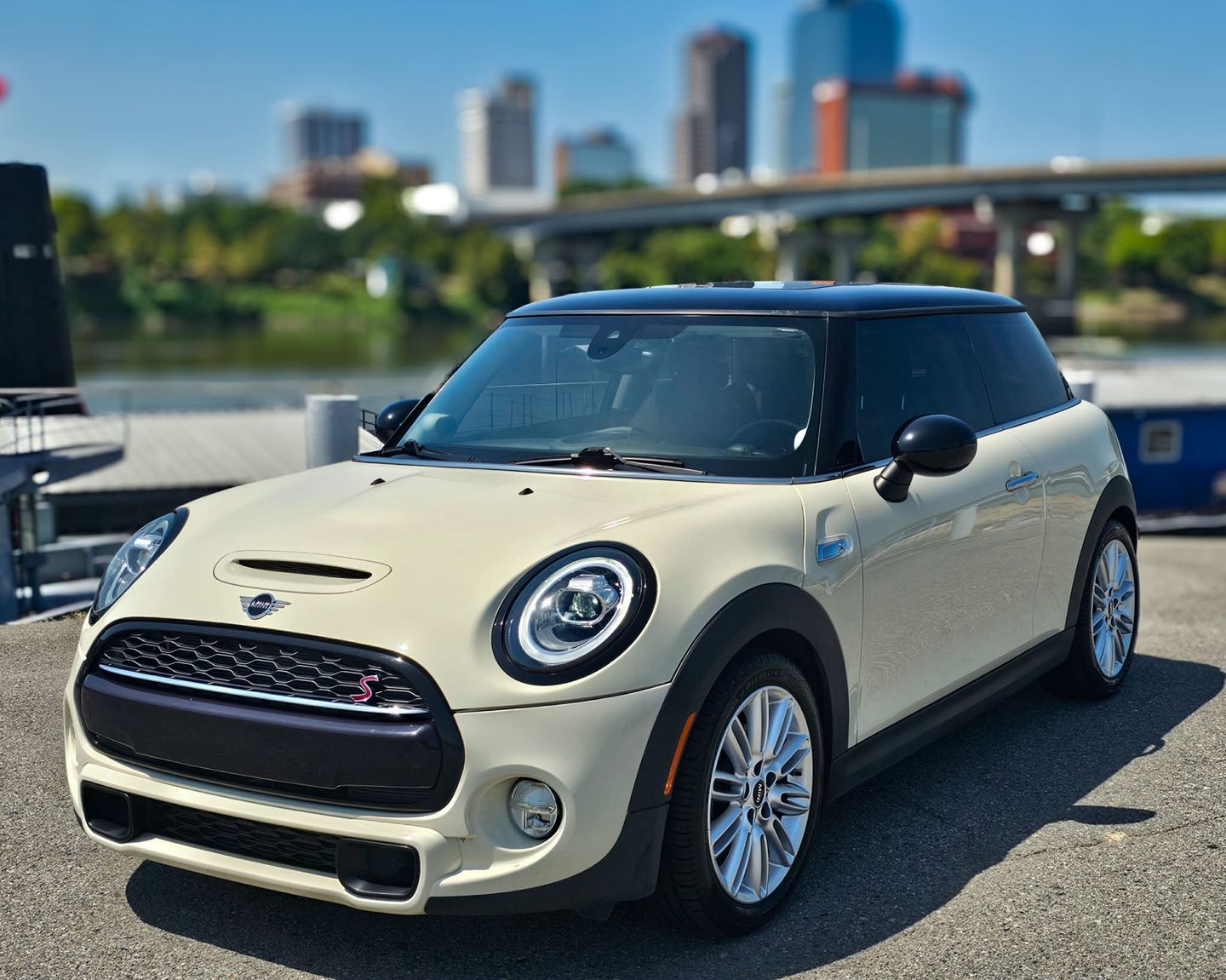 Brown (BEIGE) 2019 MINI Cooper Hatchback Front-Wheel Drive Manual