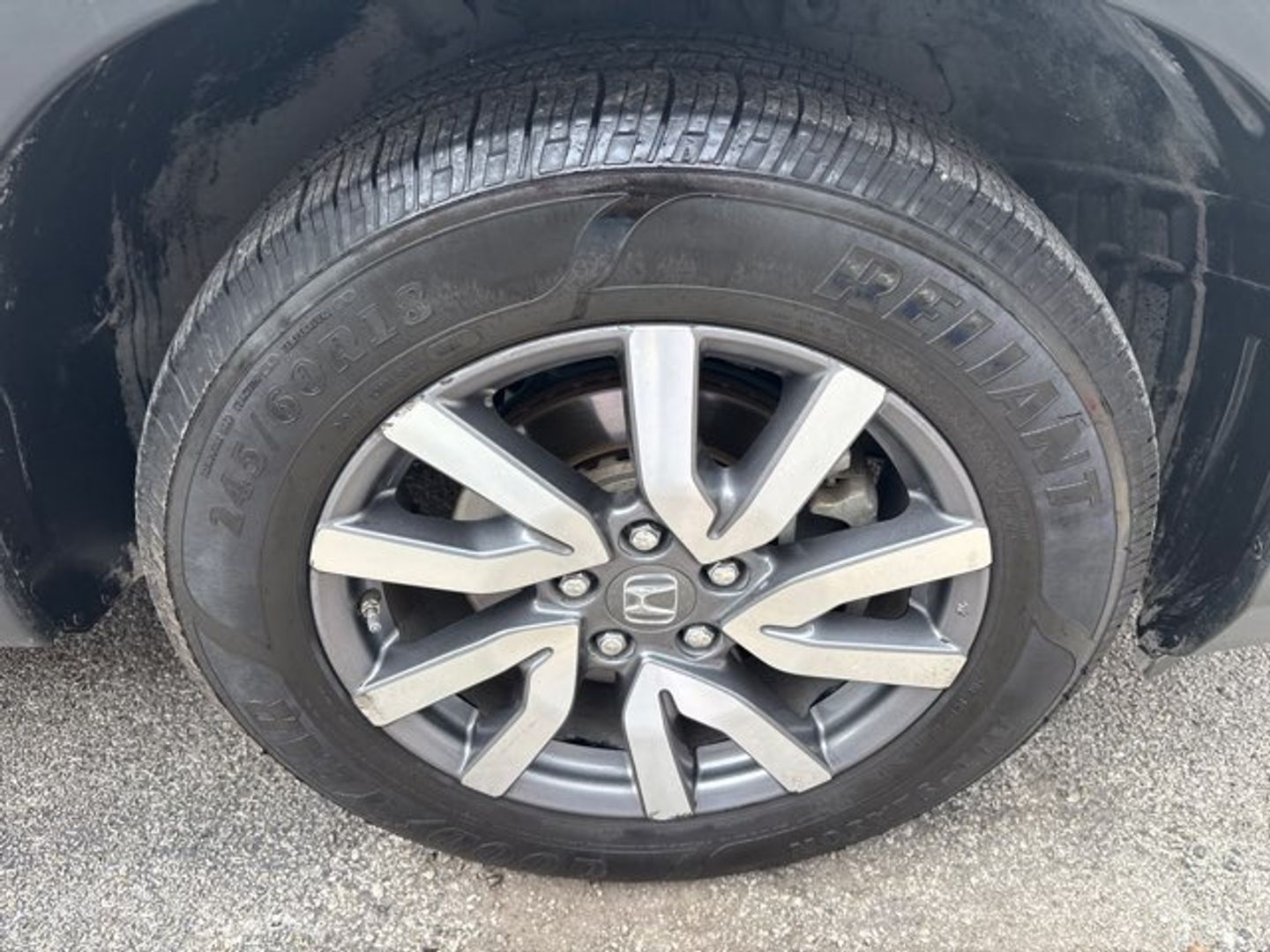 View vehicle photo 7