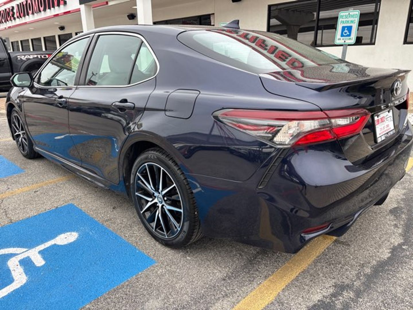 View vehicle photo 3
