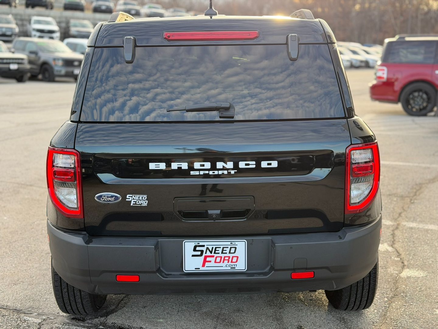 View vehicle photo 6