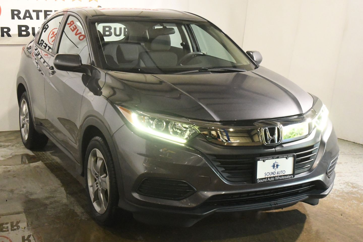 View vehicle photo 3