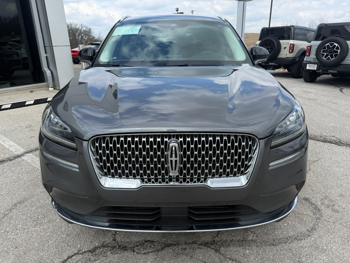 View vehicle photo 2