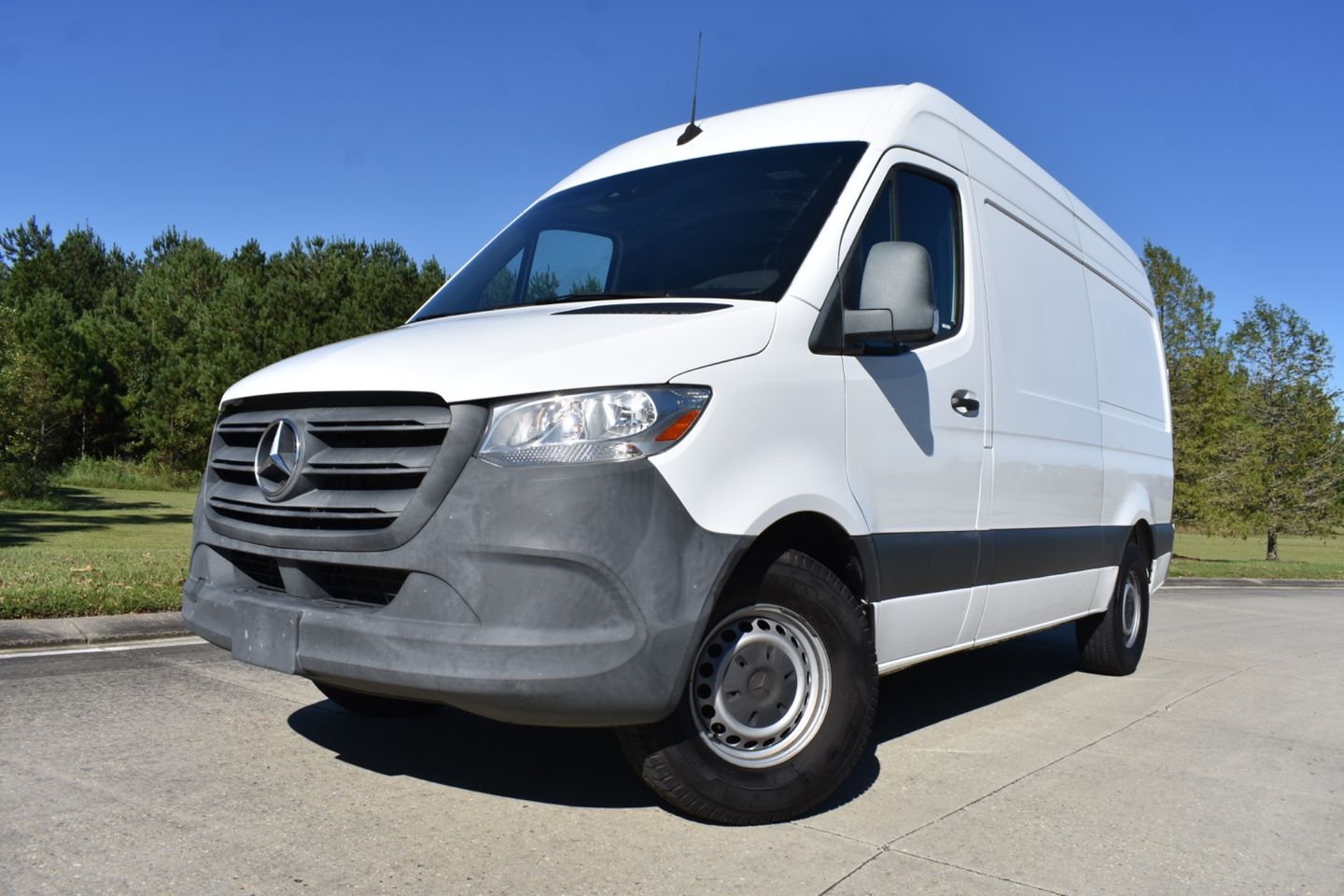  2022 Mercedes-Benz Sprinter Cargo 2500 144 RWD   