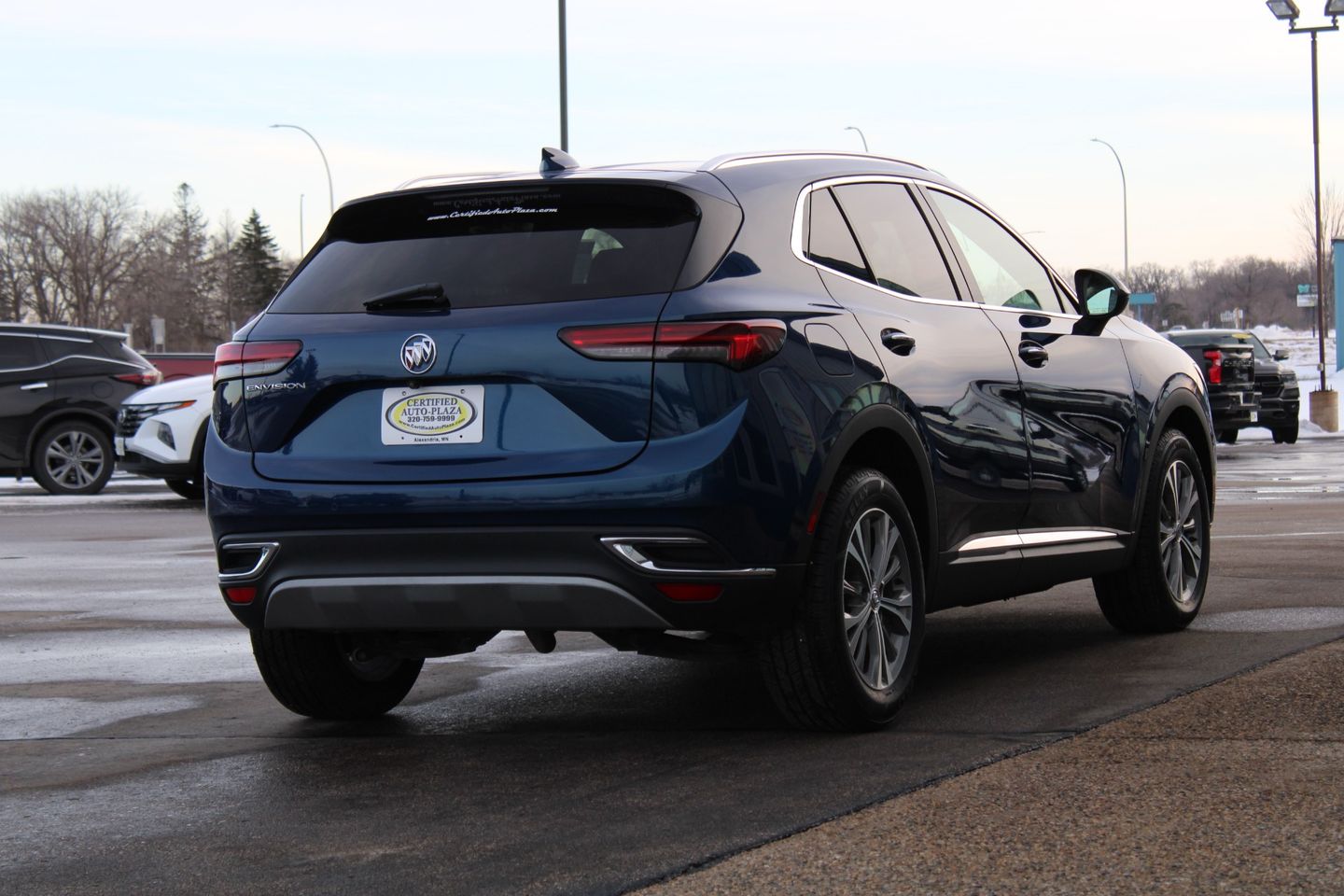 View vehicle photo 4