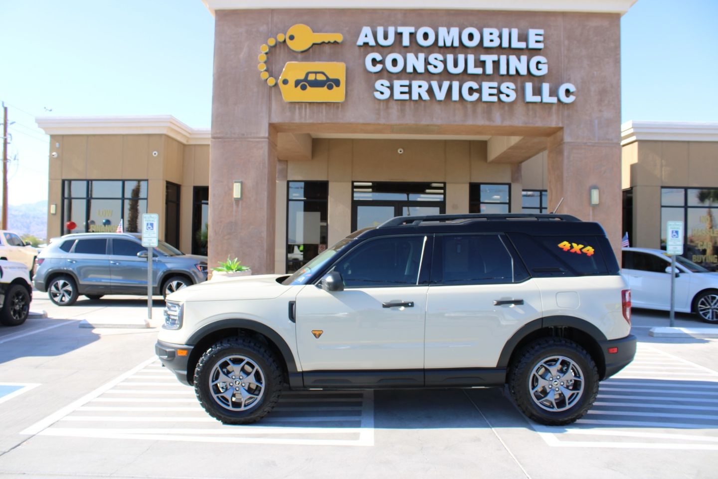 View vehicle photo 2