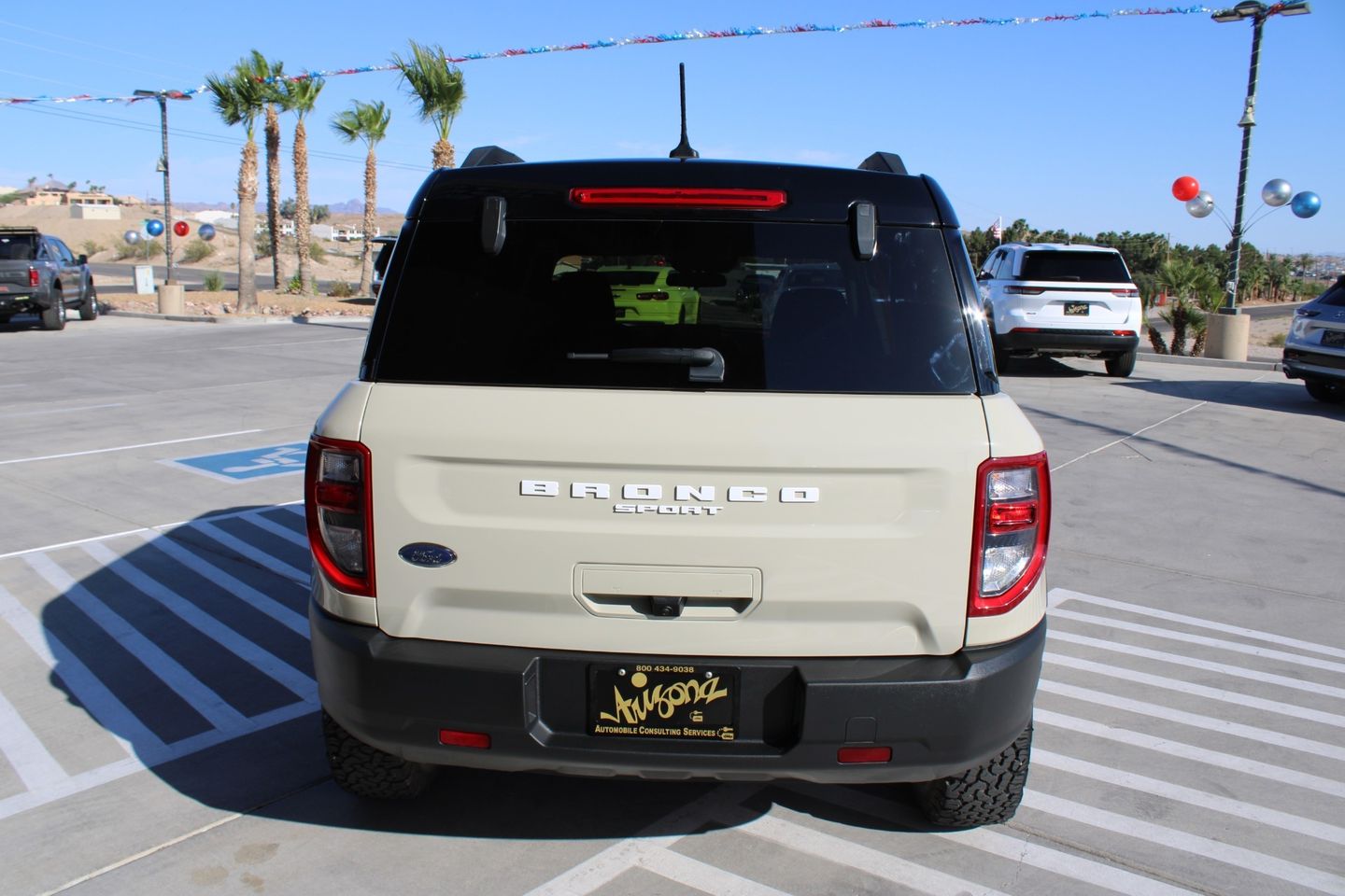 View vehicle photo 4
