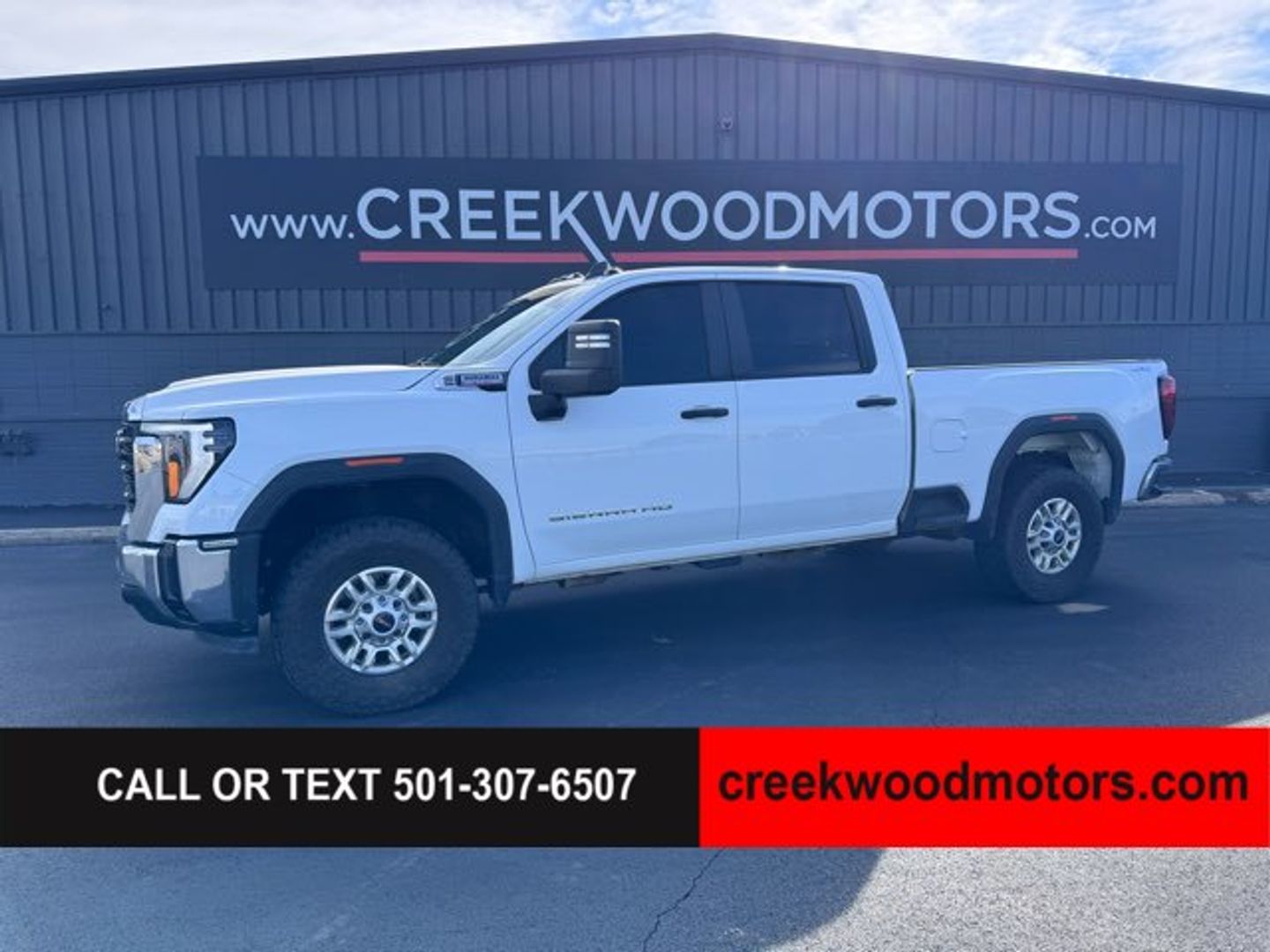 2024 GMC Sierra 2500HD SLE Crew Cab 4WD
