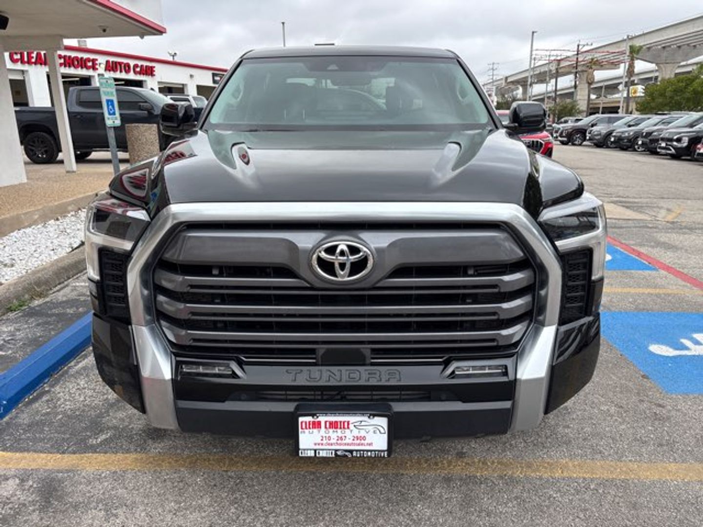 View vehicle photo 2